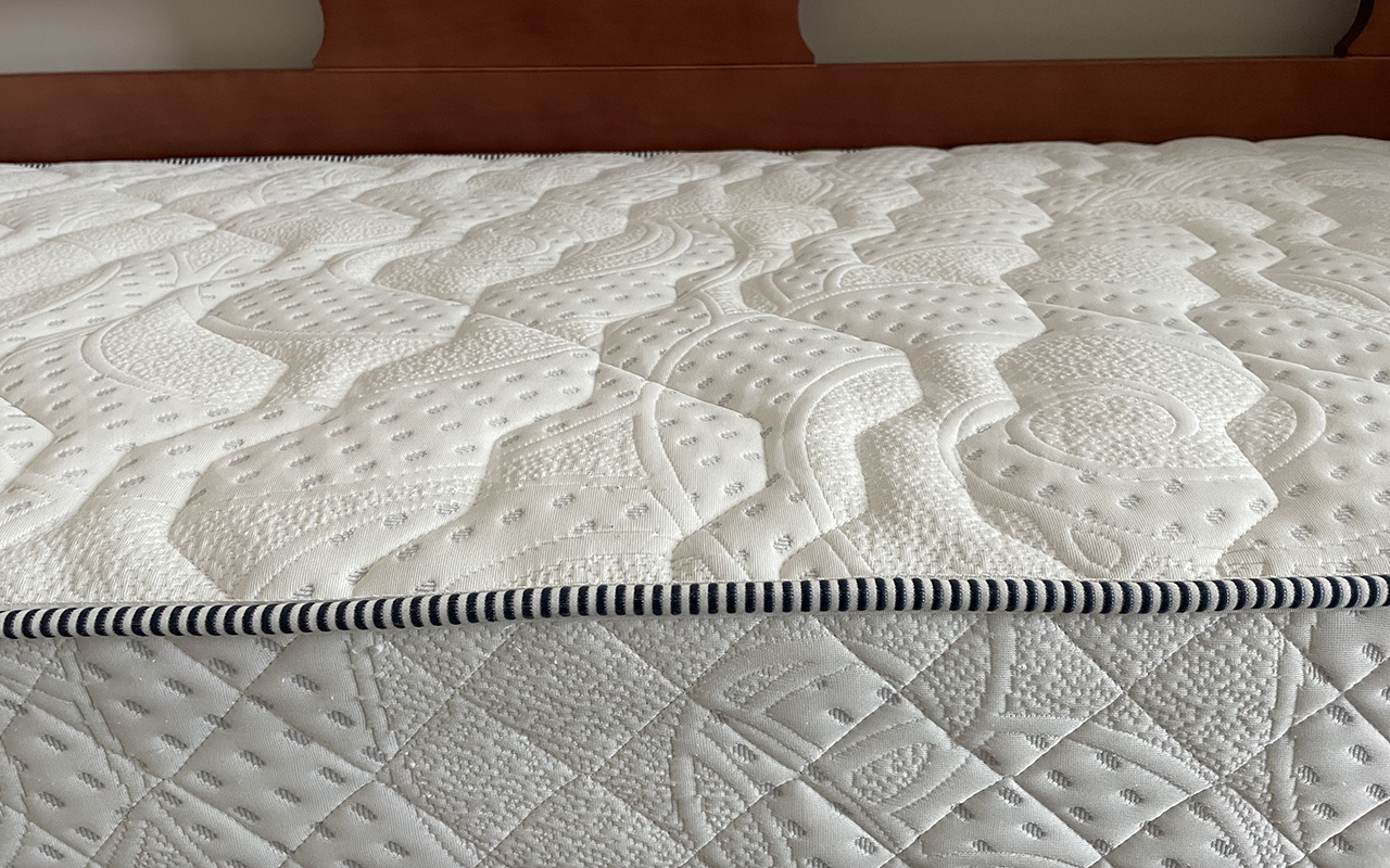 отзыв о Матрас DreamLine Massage Coal memory Space S1000